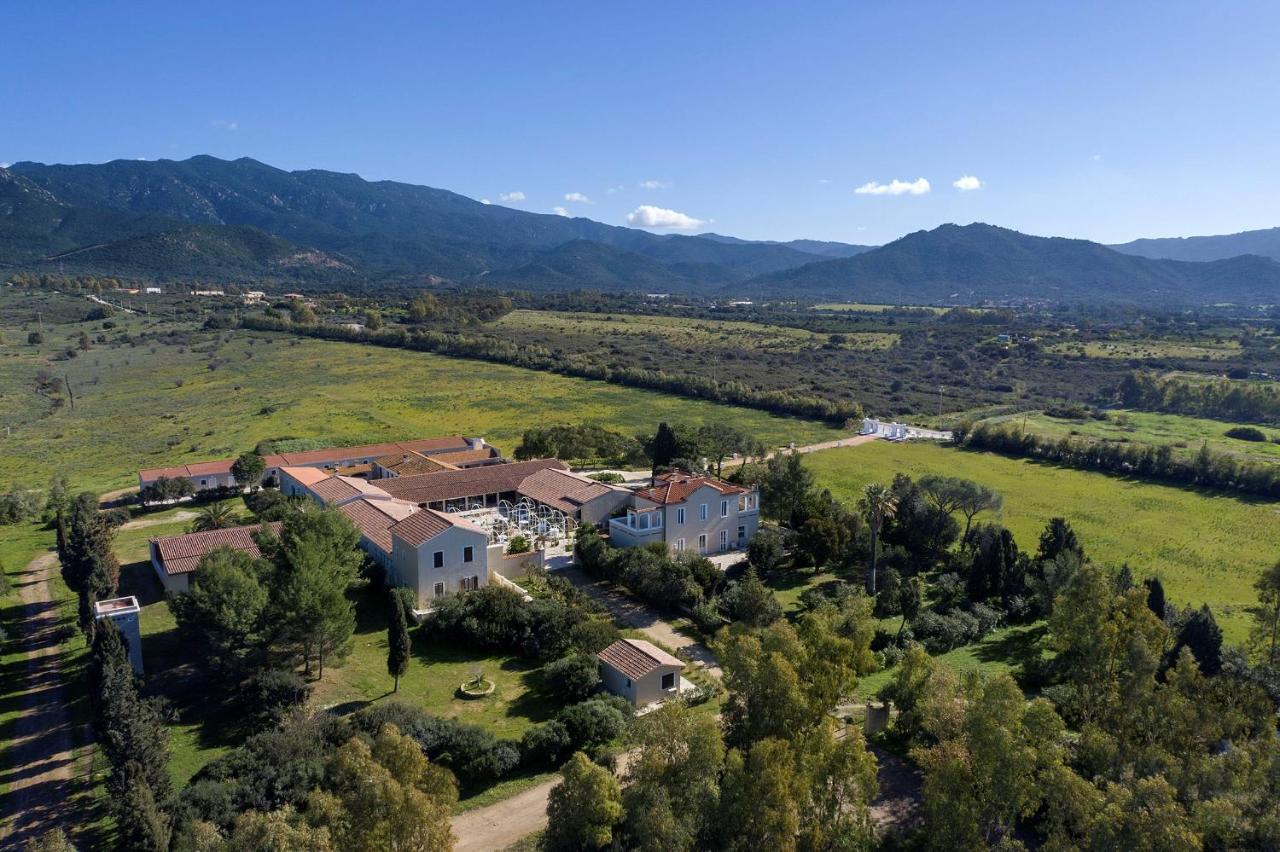 Villa Cavalieri Country Hotel بولا المظهر الخارجي الصورة