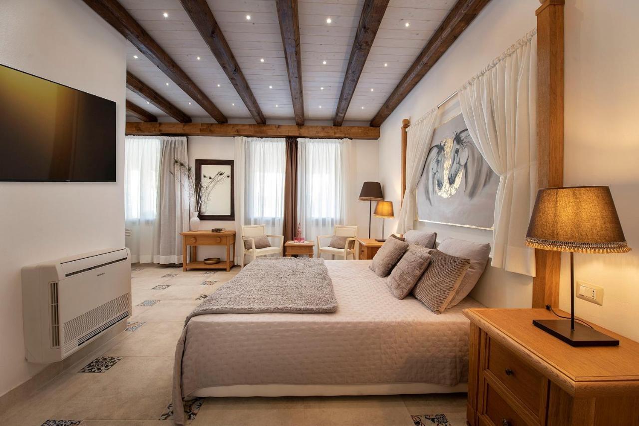 Villa Cavalieri Country Hotel بولا المظهر الخارجي الصورة