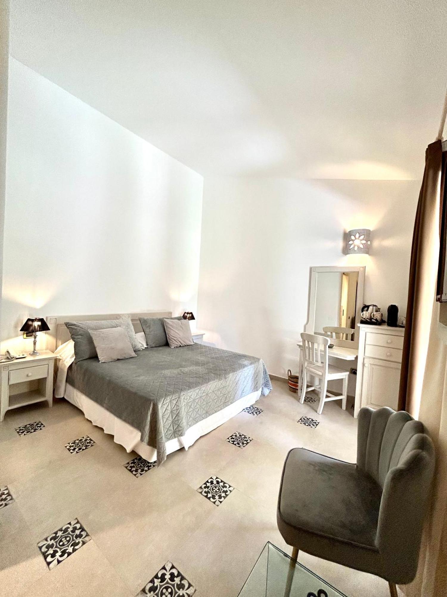 Villa Cavalieri Country Hotel بولا المظهر الخارجي الصورة