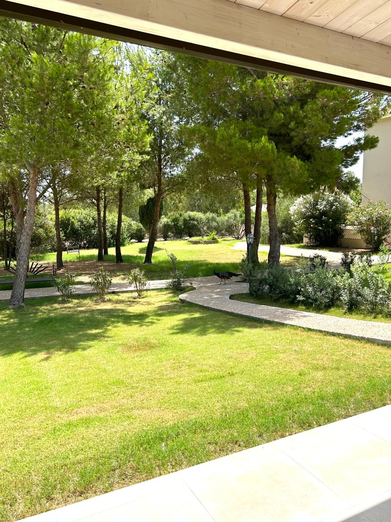Villa Cavalieri Country Hotel بولا المظهر الخارجي الصورة