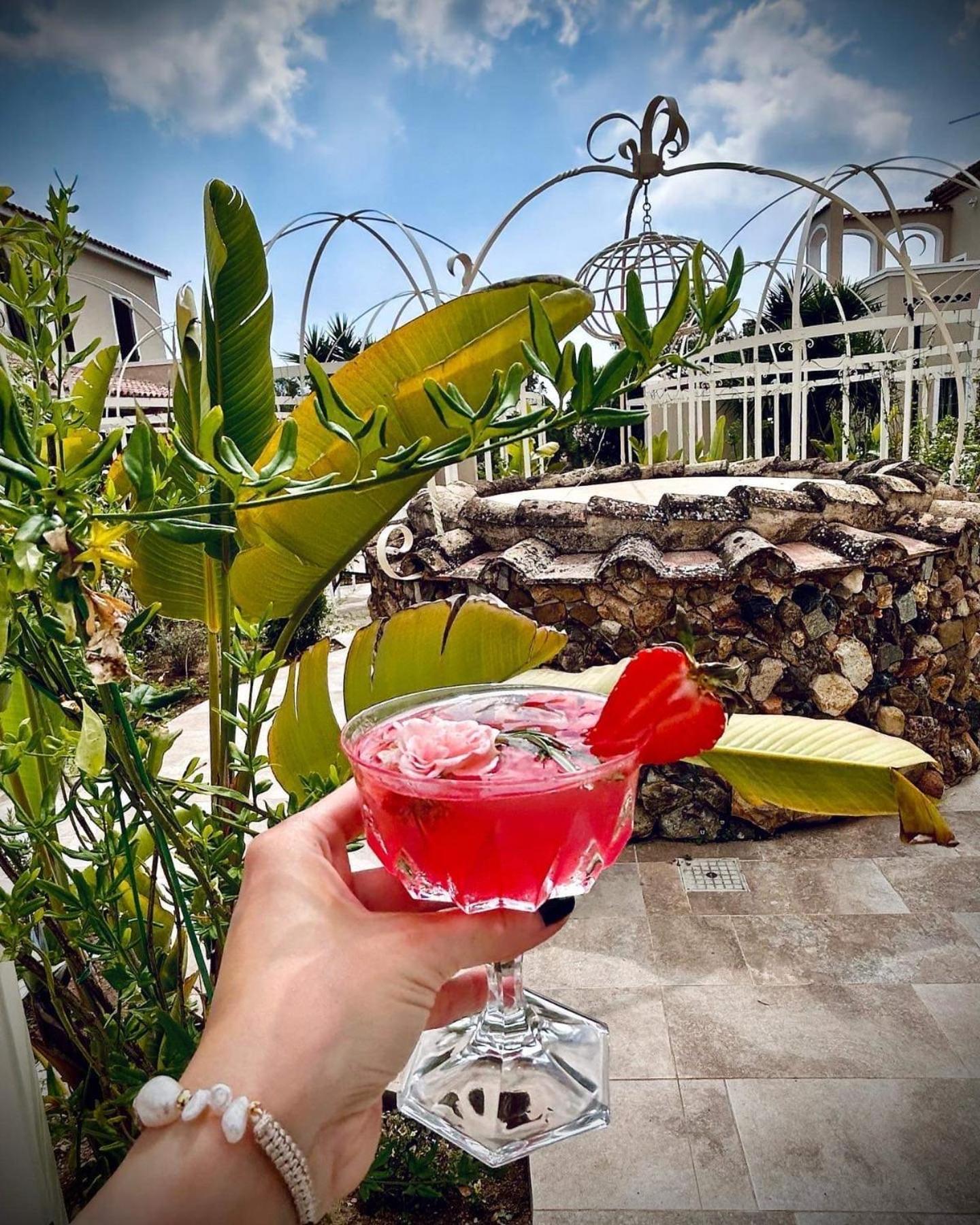 Villa Cavalieri Country Hotel بولا المظهر الخارجي الصورة
