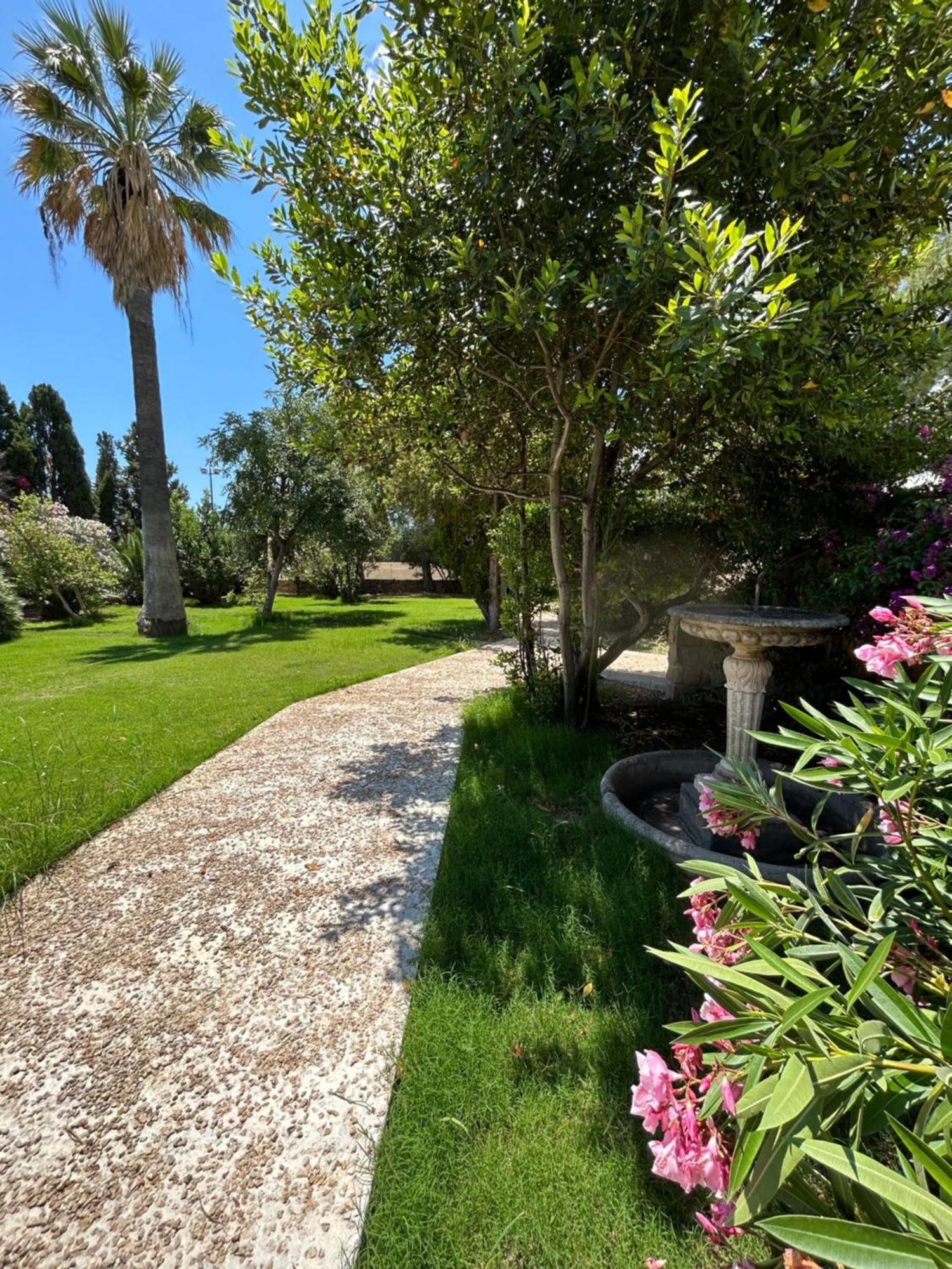 Villa Cavalieri Country Hotel بولا المظهر الخارجي الصورة