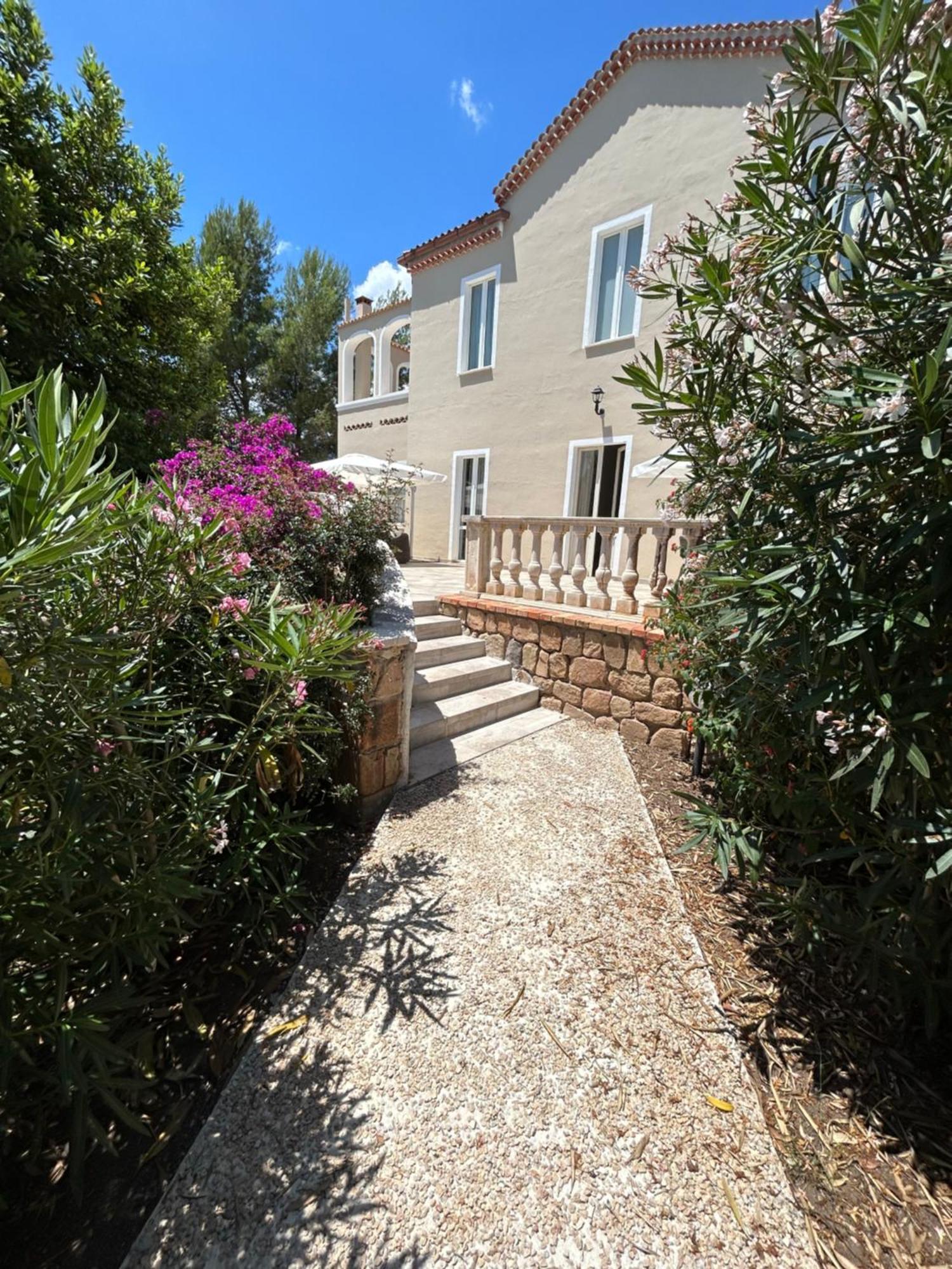 Villa Cavalieri Country Hotel بولا المظهر الخارجي الصورة